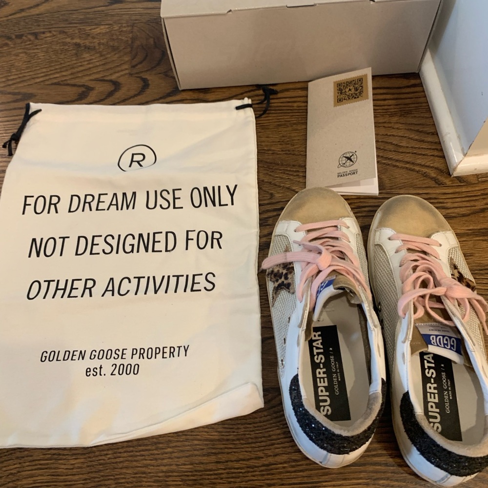 100% Authentic Golden Goose Superstar Sneakers. Size 38.